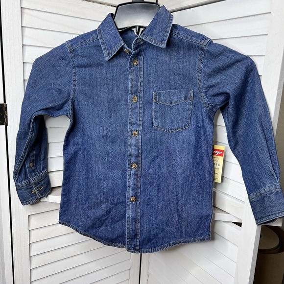 NWT Wrangler Blue Denim Button Up Long Sleeve Shirt Boy's Small 6/7 - Picture 1 of 7